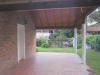 cochera semicubierta para dos autos